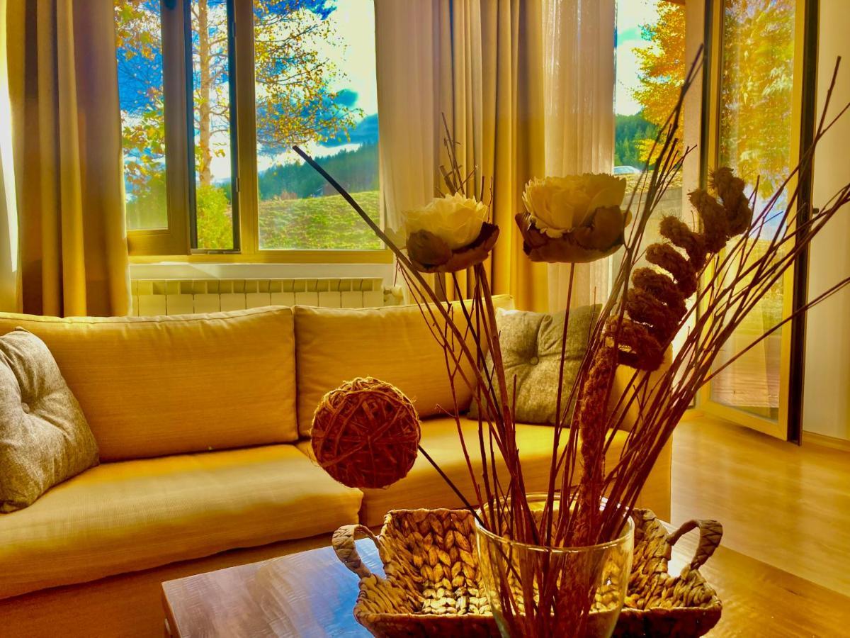 St. John Hill Bansko Apartment Bagian luar foto