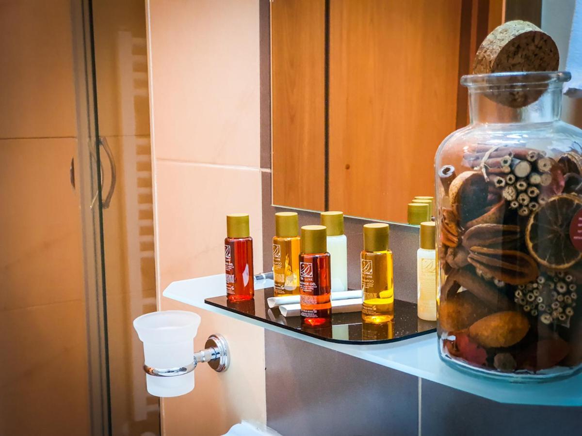 St. John Hill Bansko Apartment Bagian luar foto